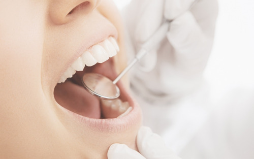 Cukrzycę rozpozna też dentysta
