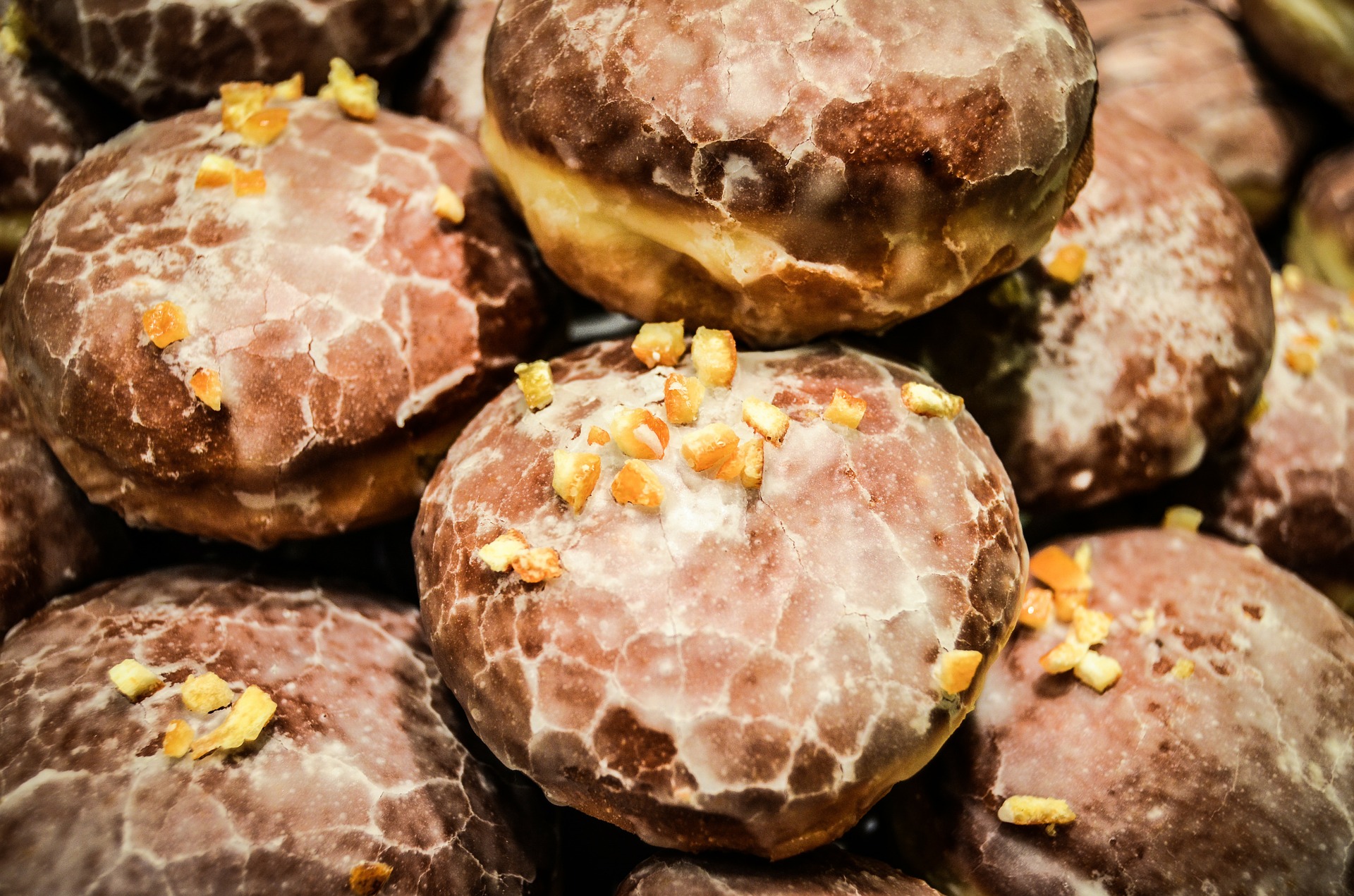 Tłusty czwartek: jak jeść pączki bez poczucia winy?