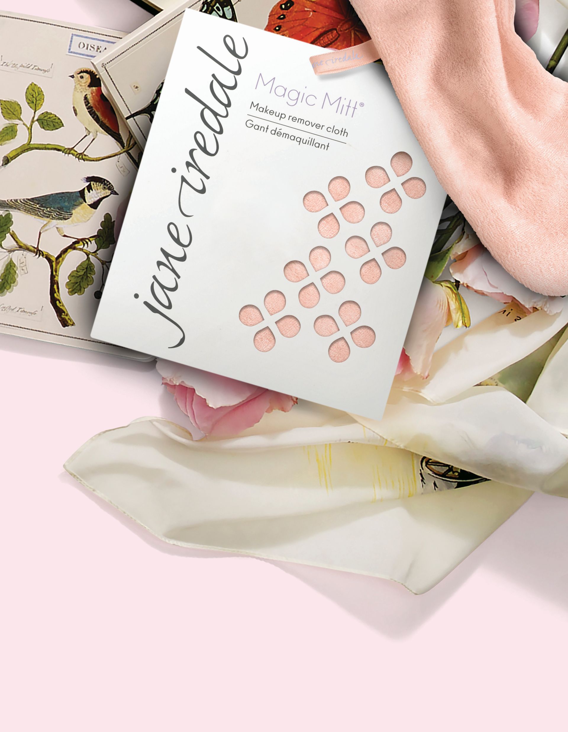jane iredale wspiera Fundację Walki z Rakiem Piersi