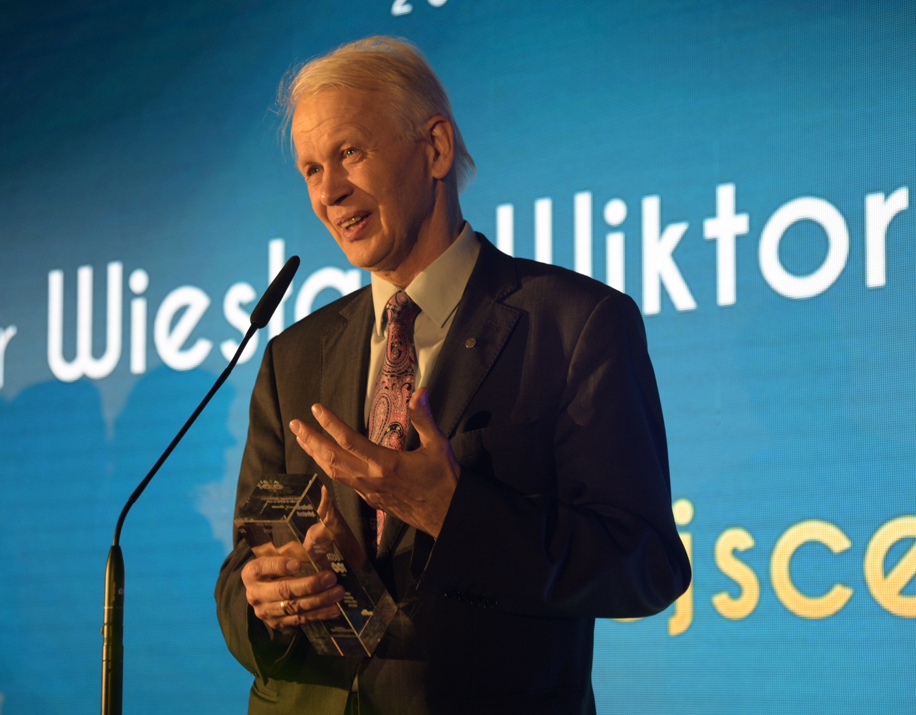 Prof. Wiesław W. Jędrzejczak na czele Listy Stu 2017