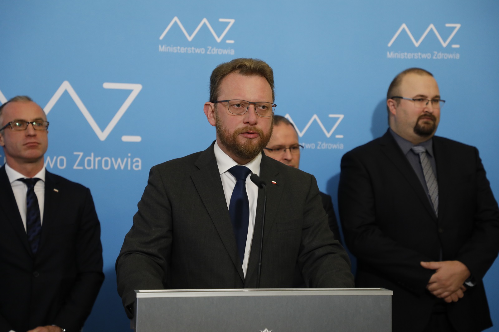 Minister zdrowia: Chorzy na cukrzycę nie powinni odstawiać metforminy