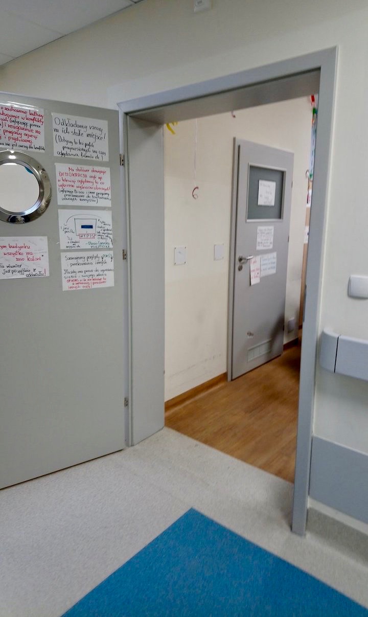 Z powodu braku lekarzy oddział psychiatrii dla dzieci i młodzieży wstrzymuje działalność