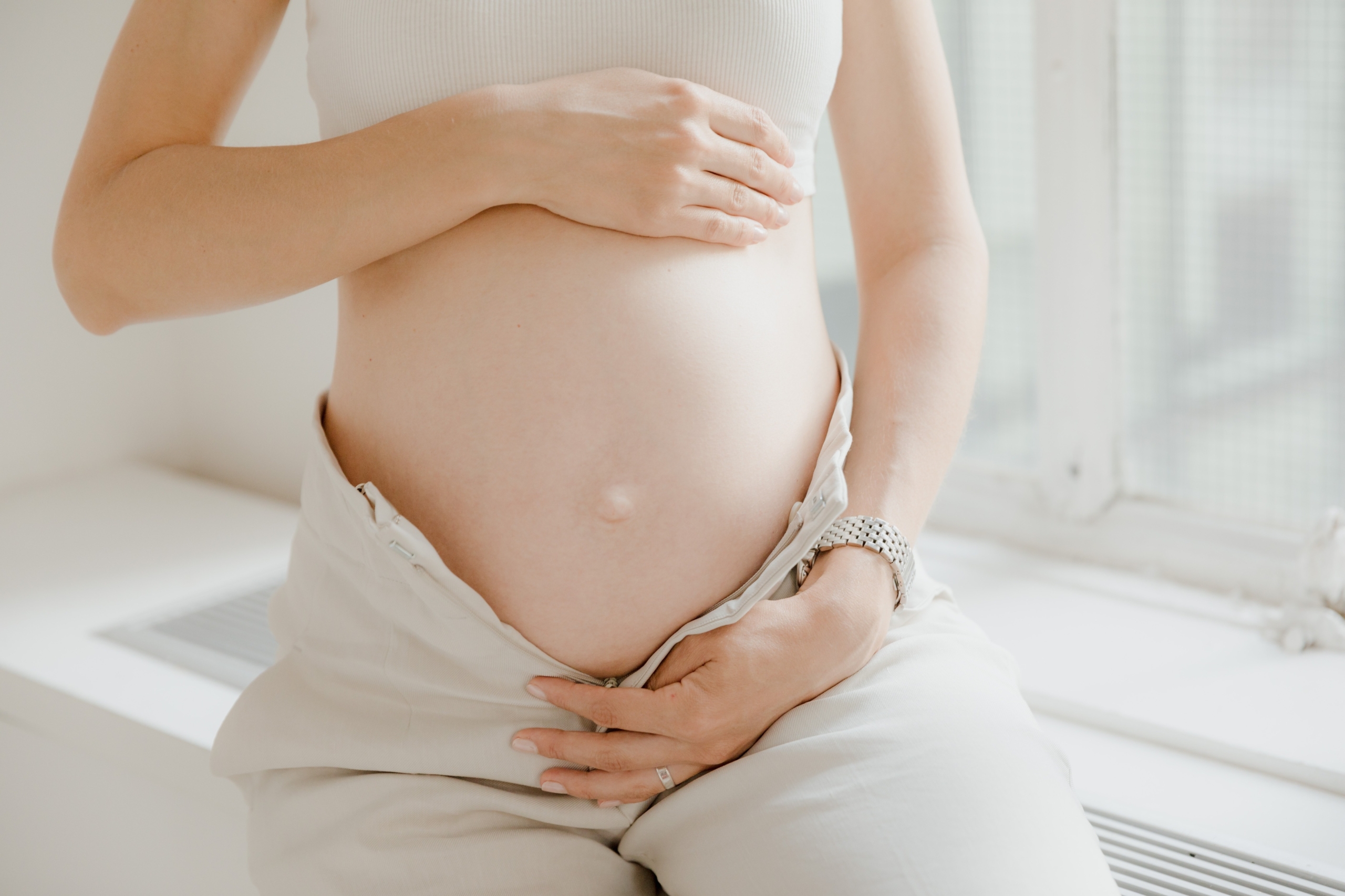 Regeneracja okolic intymnych. Jak pozbyć się blizn, zrostów i rozstępów po ciąży i porodzie