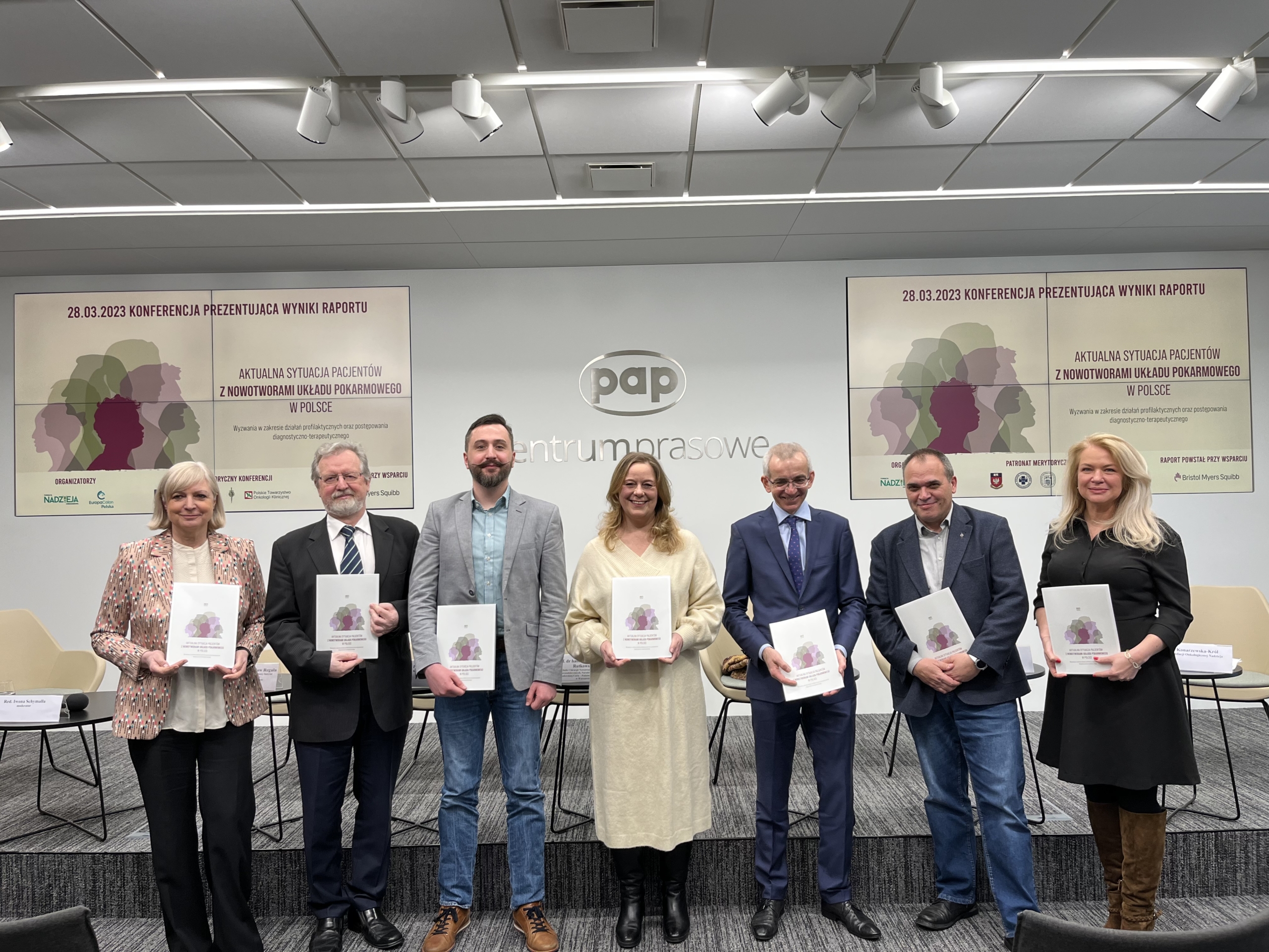Nowotwory przewodu pokarmowego. Jak poprawić sytuację chorych? (RAPORT)