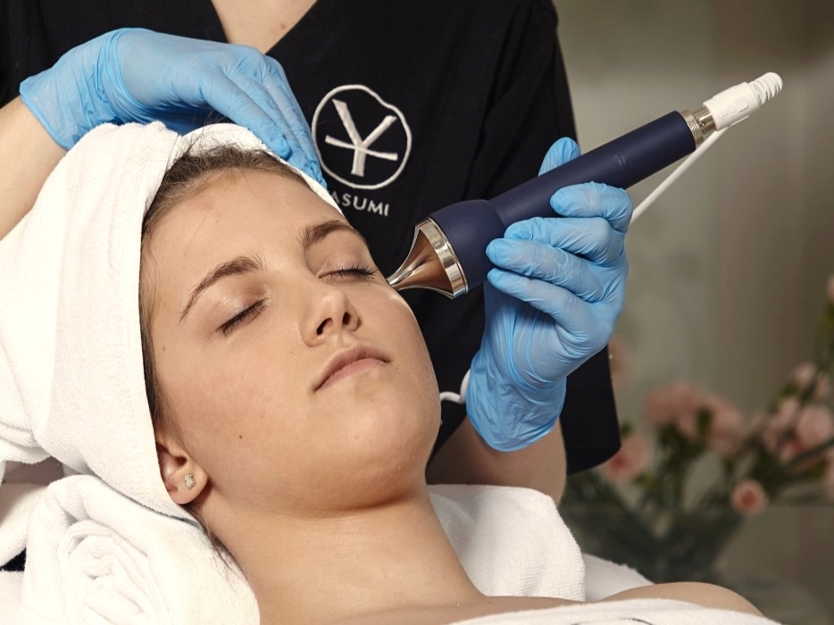 Yasumi X-Eye Peel — zabieg odmładzający okolice oczu