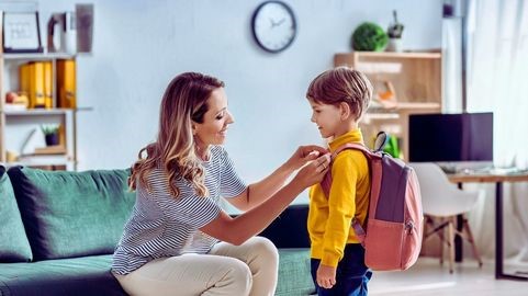 Pierwszy dzwonek. Jak pomóc dziecku bez stresu i strachu pójść do szkoły